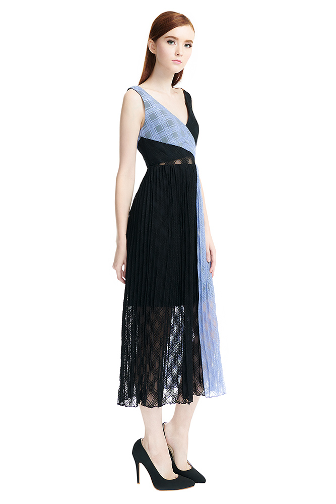 side view of the dress